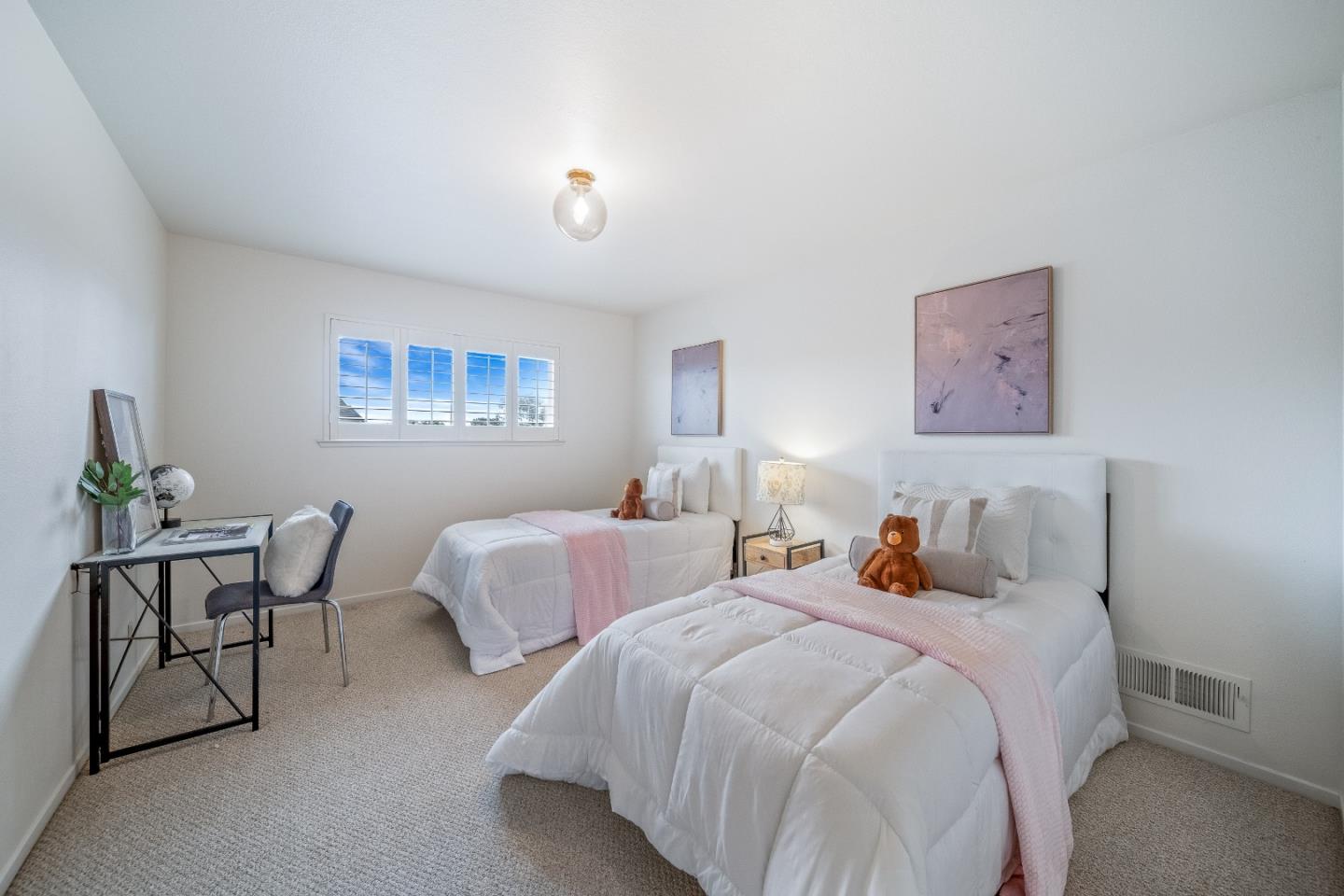709 San Leandro Circle