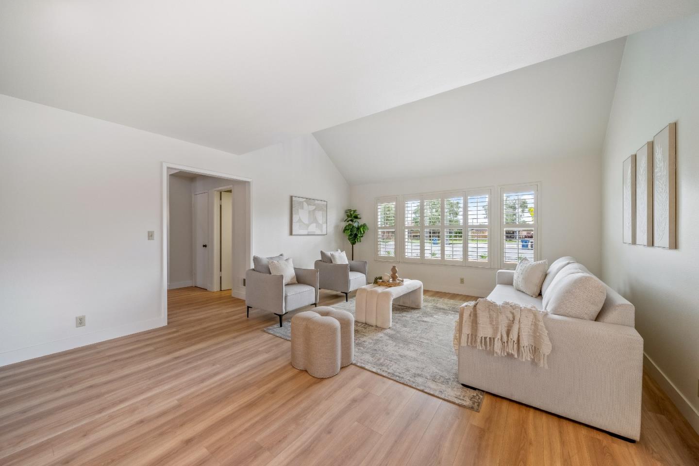 709 San Leandro Circle