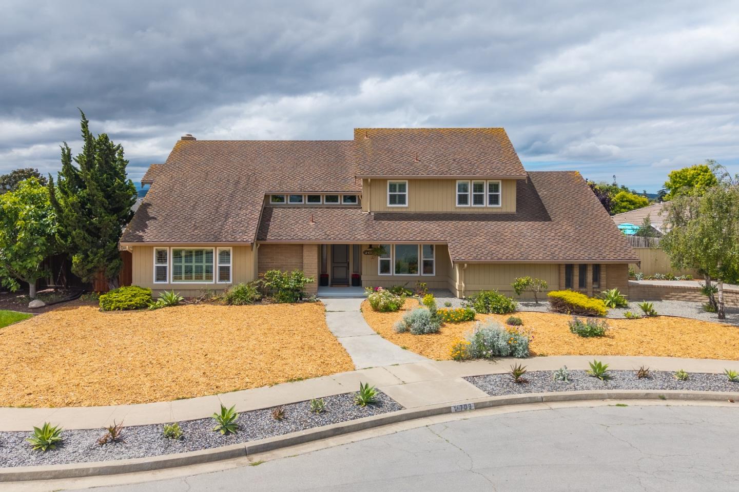 709 San Leandro Circle