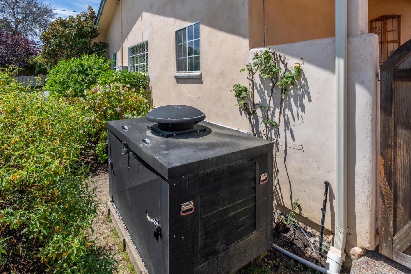 932 Monterey Circle