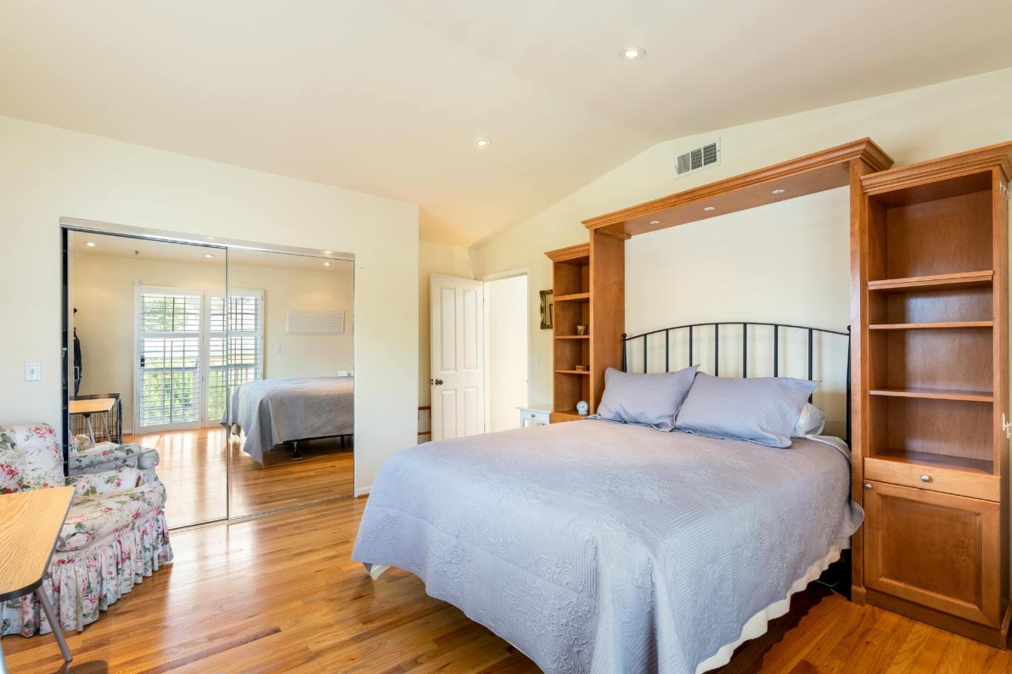 932 Monterey Circle