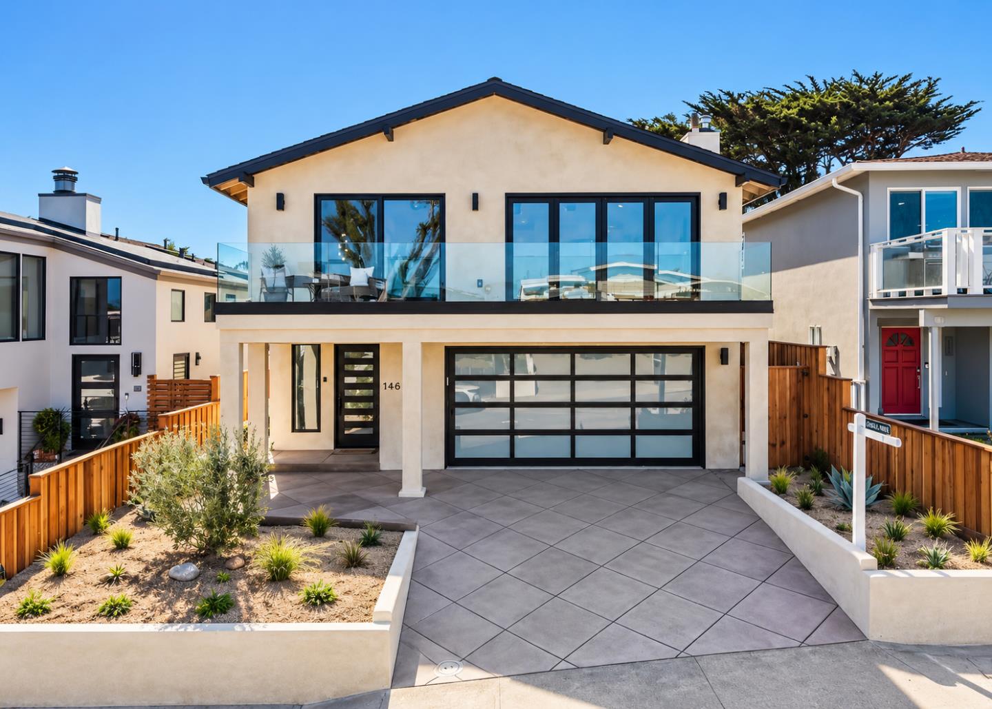 146 Seafoam AVE