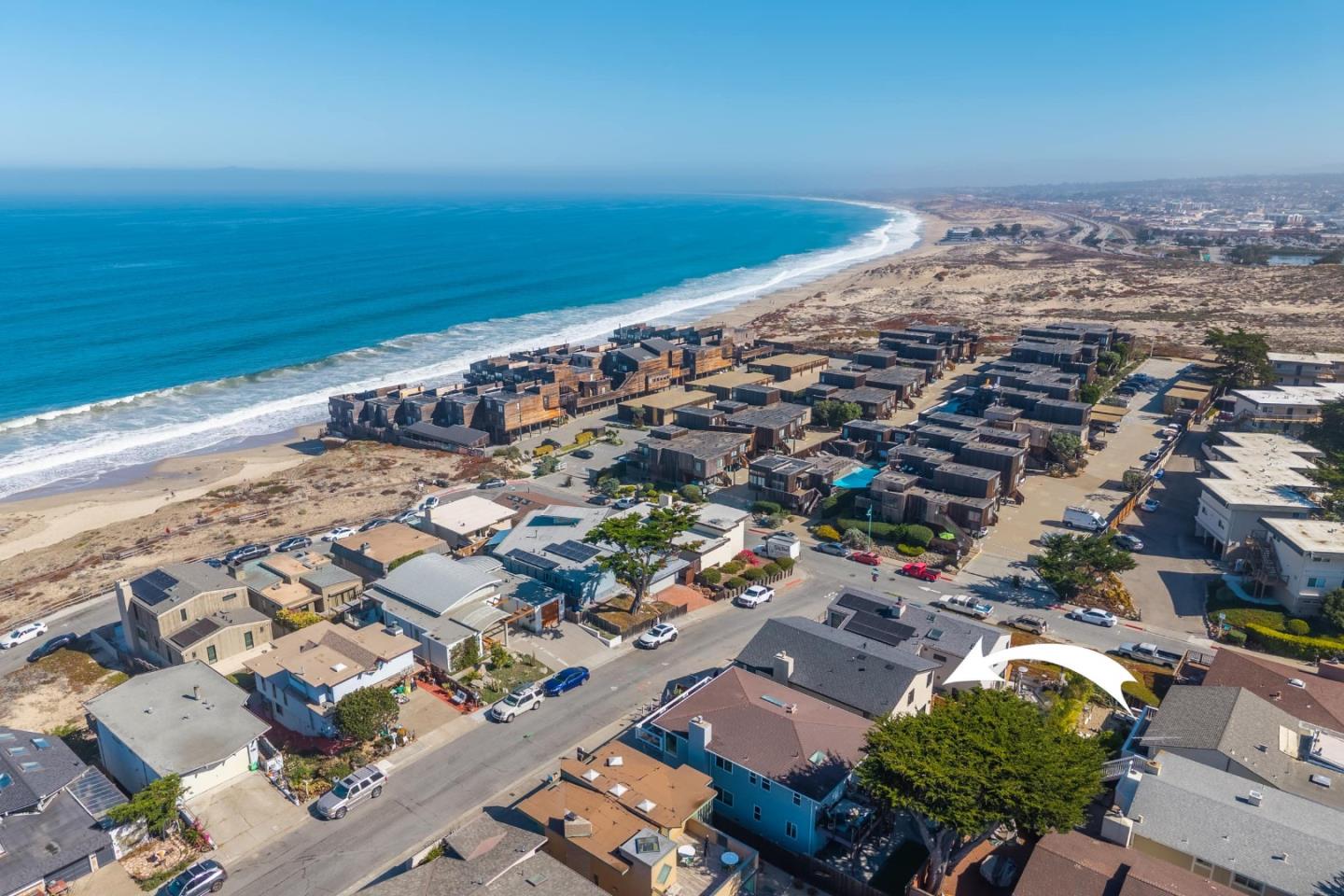 146 Seafoam AVE