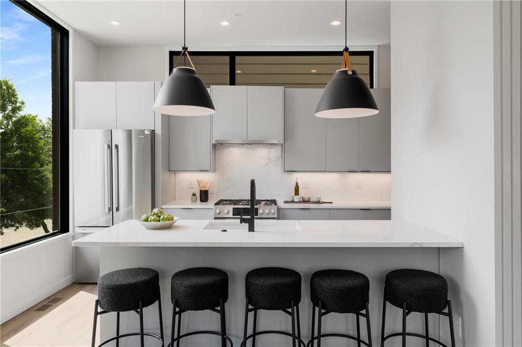 105 Georgia Avenue SE Unit 5