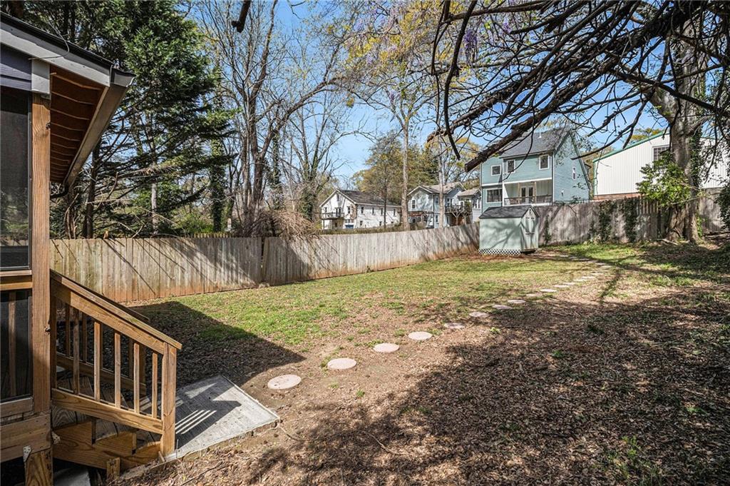169 Woodbine Circle SE