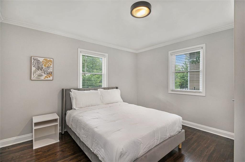 125 WARREN Street NE