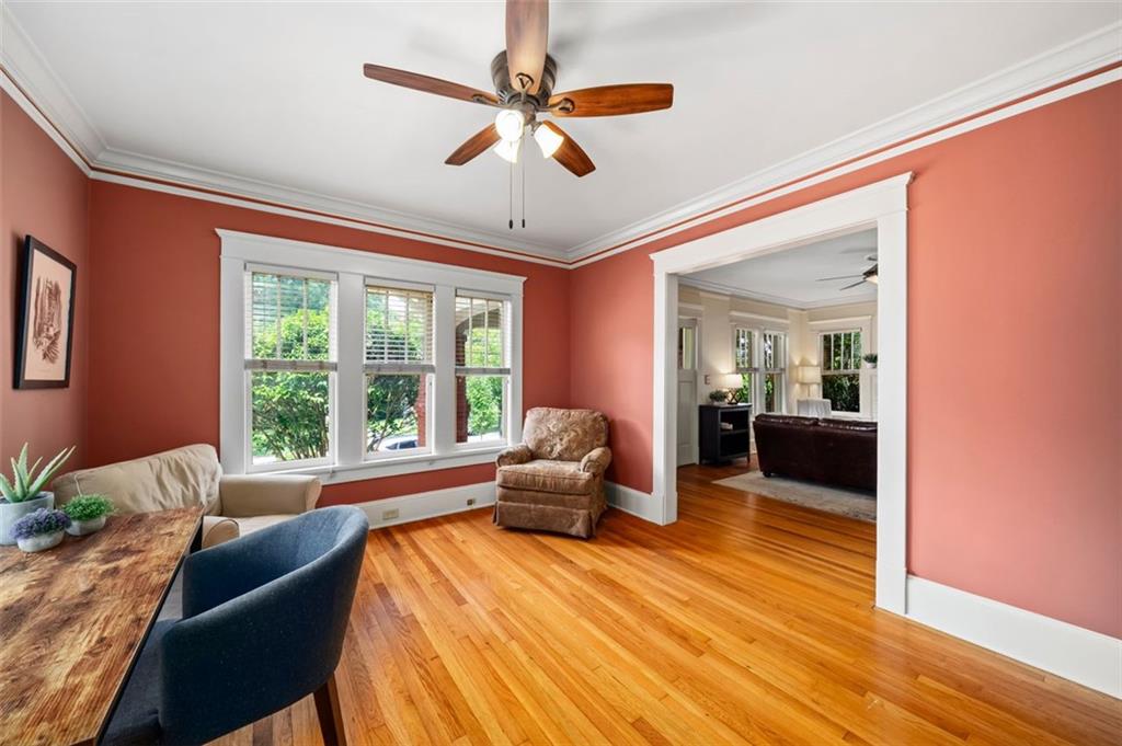 953 Blue Ridge Avenue NE
