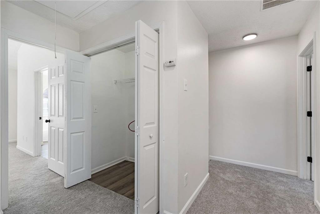 4917 Walden Lake Square