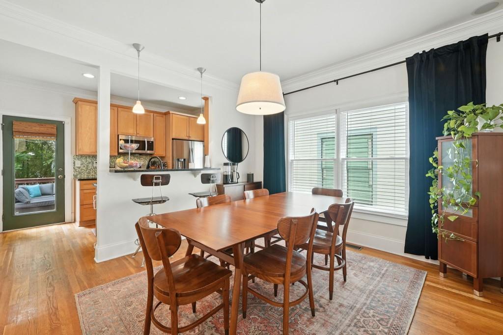 652 Woodward Avenue SE