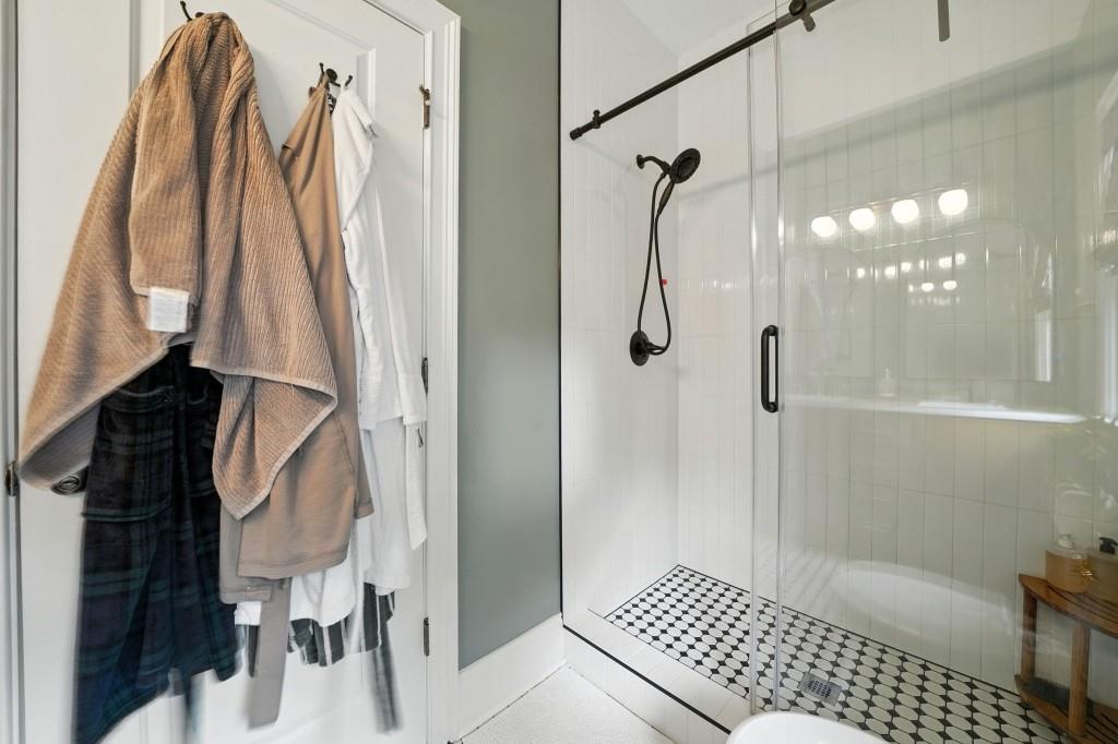 652 Woodward Avenue SE