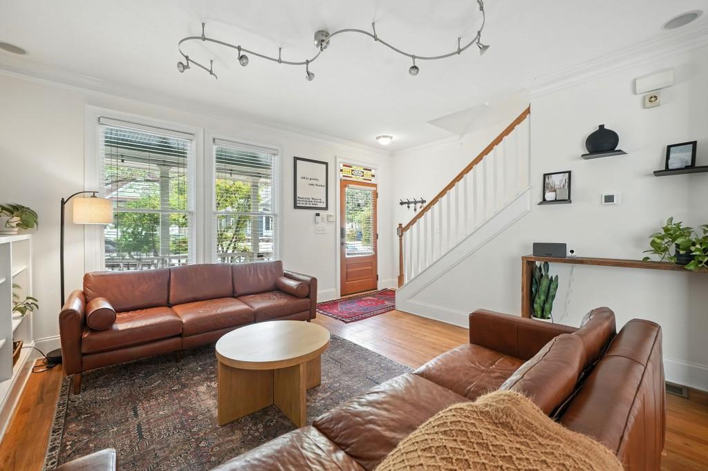 652 Woodward Avenue SE