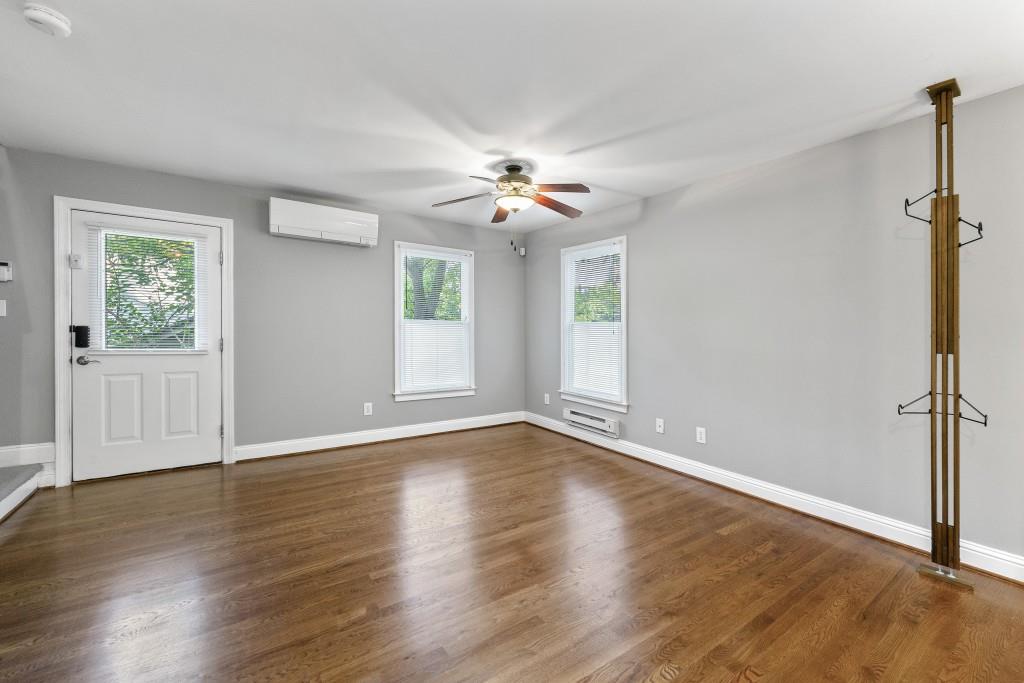 88 Lucy Street SE Unit C