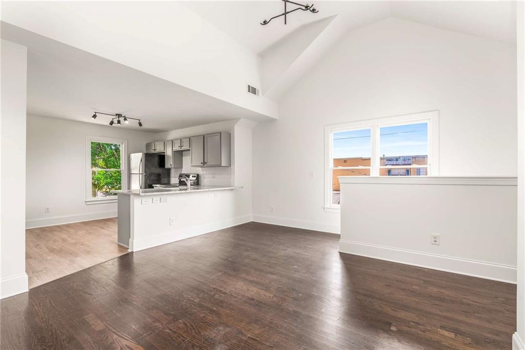 94 Lucy Street SE