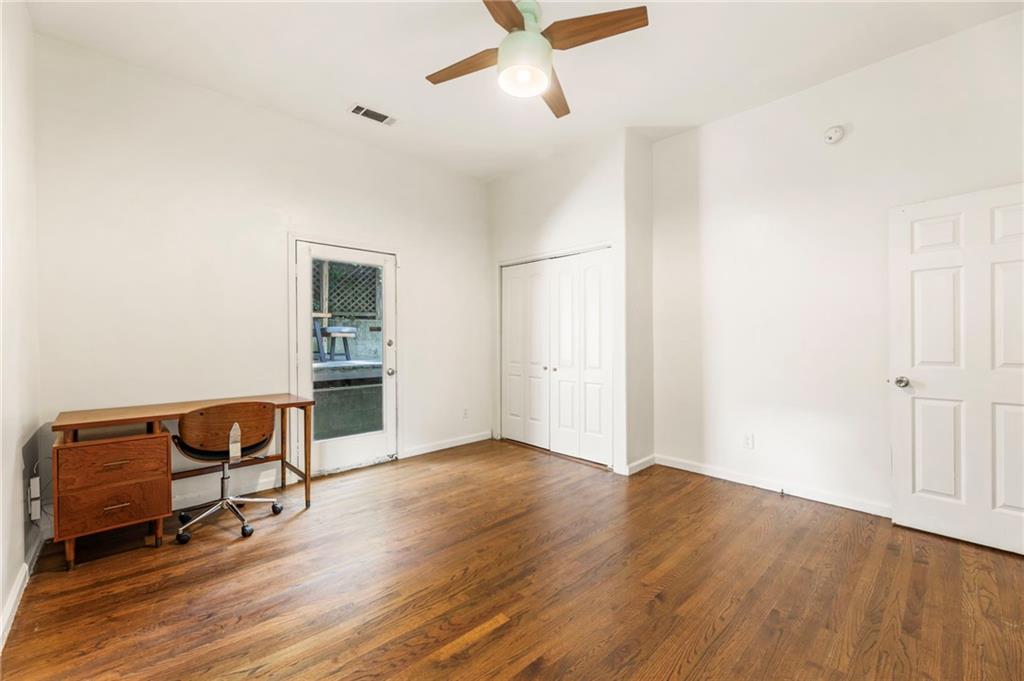 733 United Avenue SE