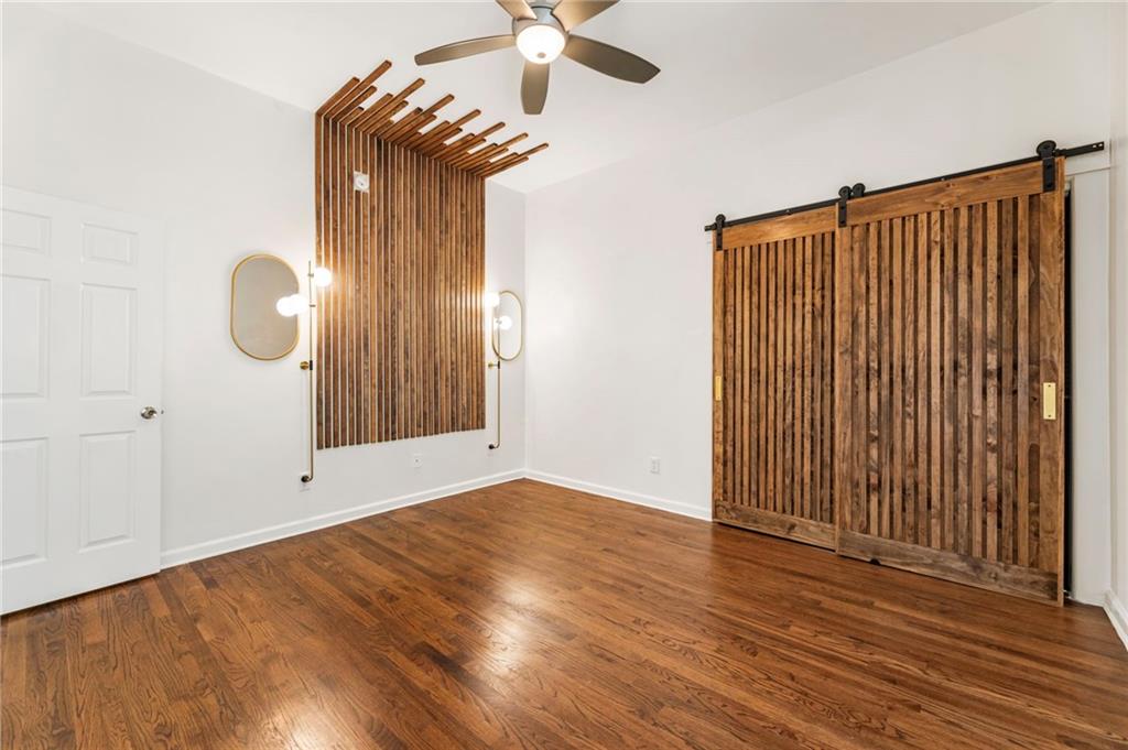 733 United Avenue SE