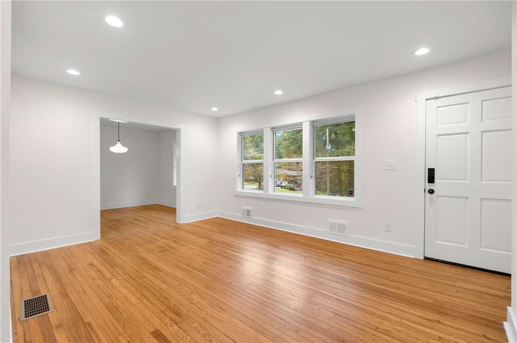 1857 Boulderview Drive SE