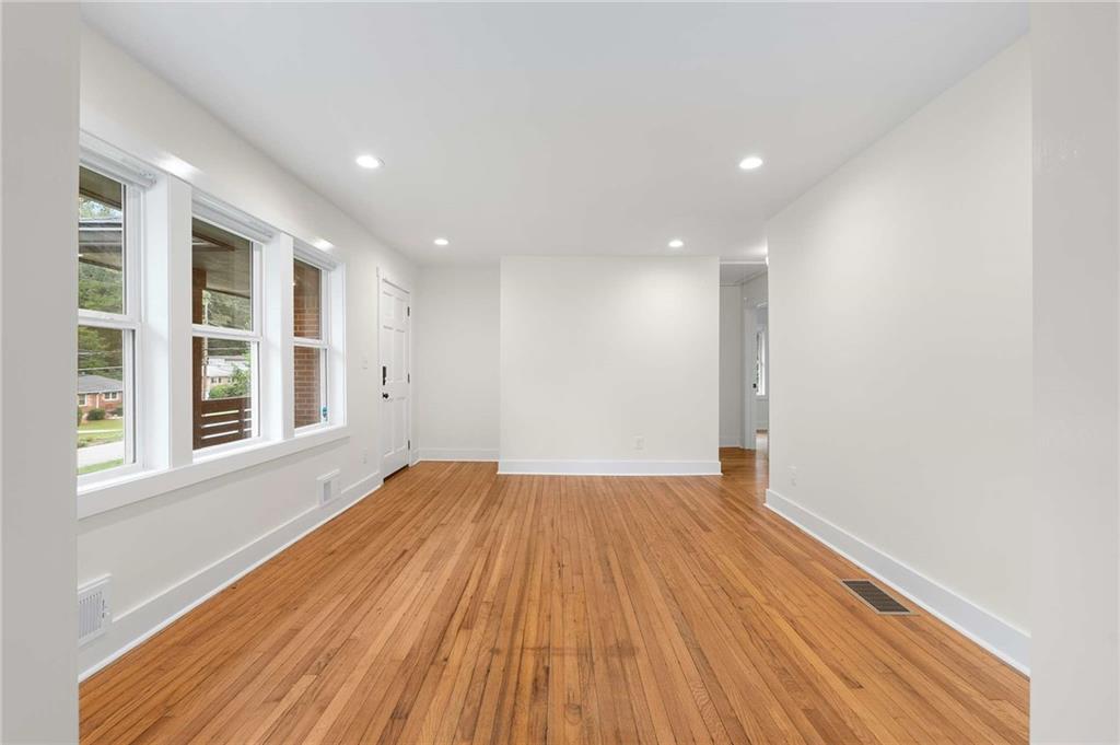 1857 Boulderview Drive SE