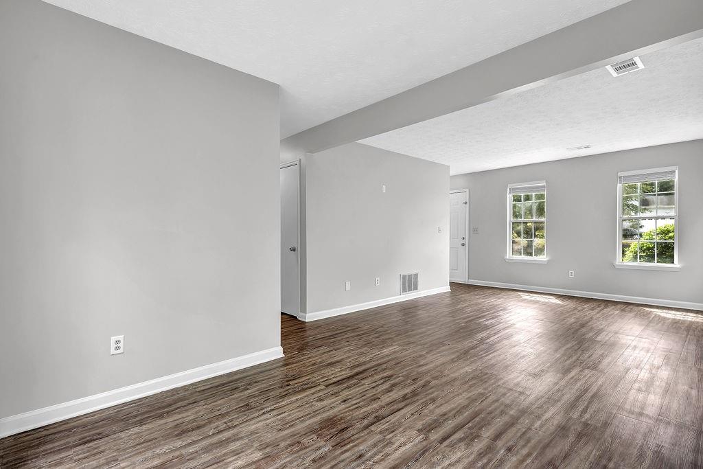 2584 Shadowbrook Drive