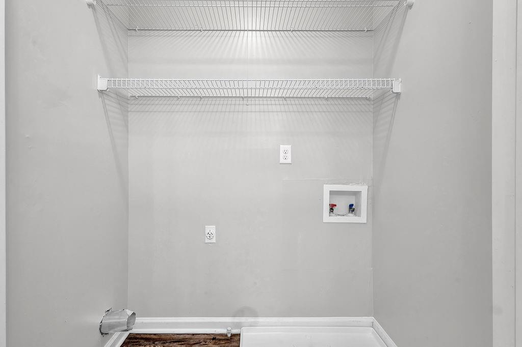 2584 Shadowbrook Drive