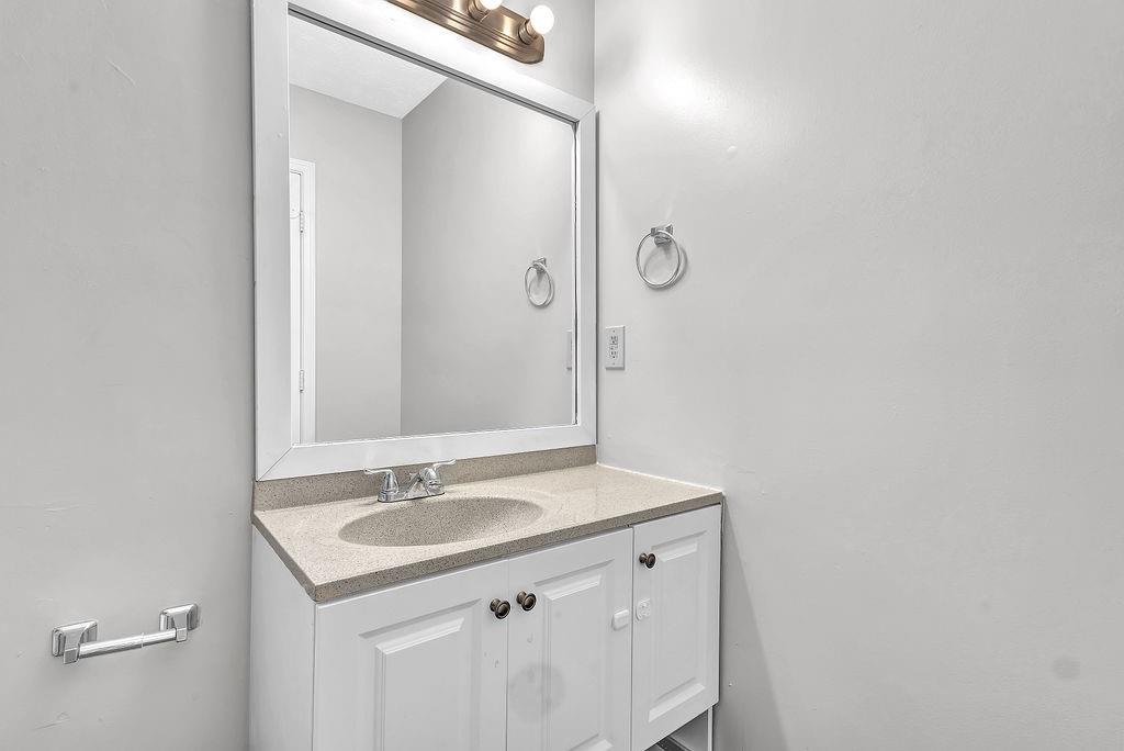 2584 Shadowbrook Drive