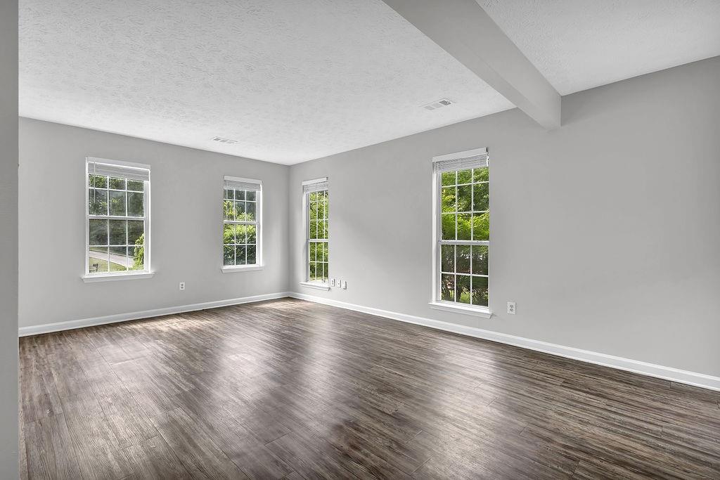 2584 Shadowbrook Drive