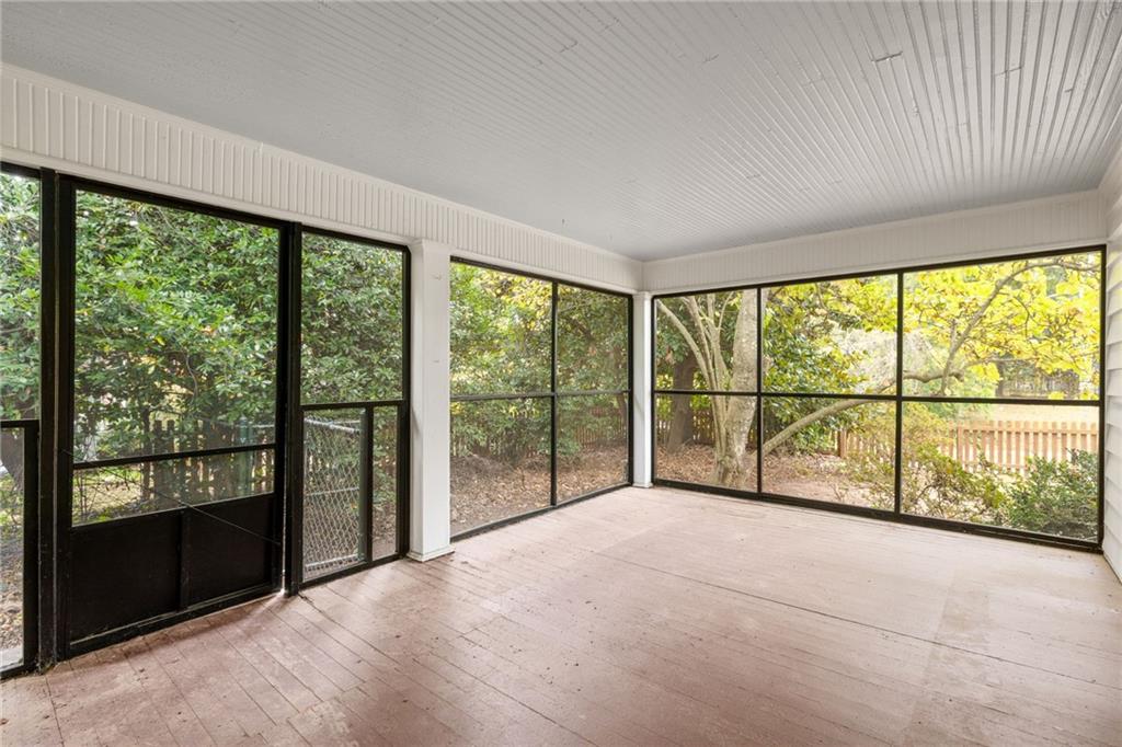 5450 E Mountain Street