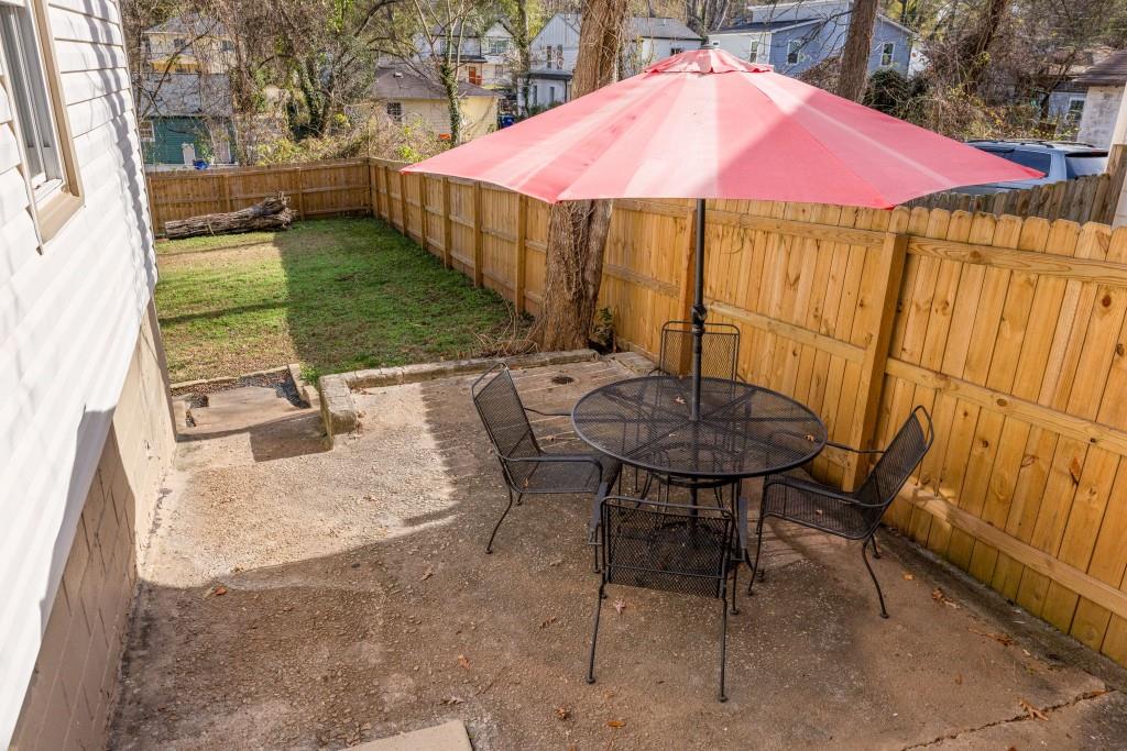 1384 Westmont Road SW