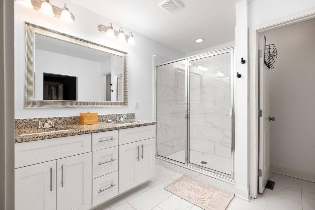 1384 Westmont Road SW