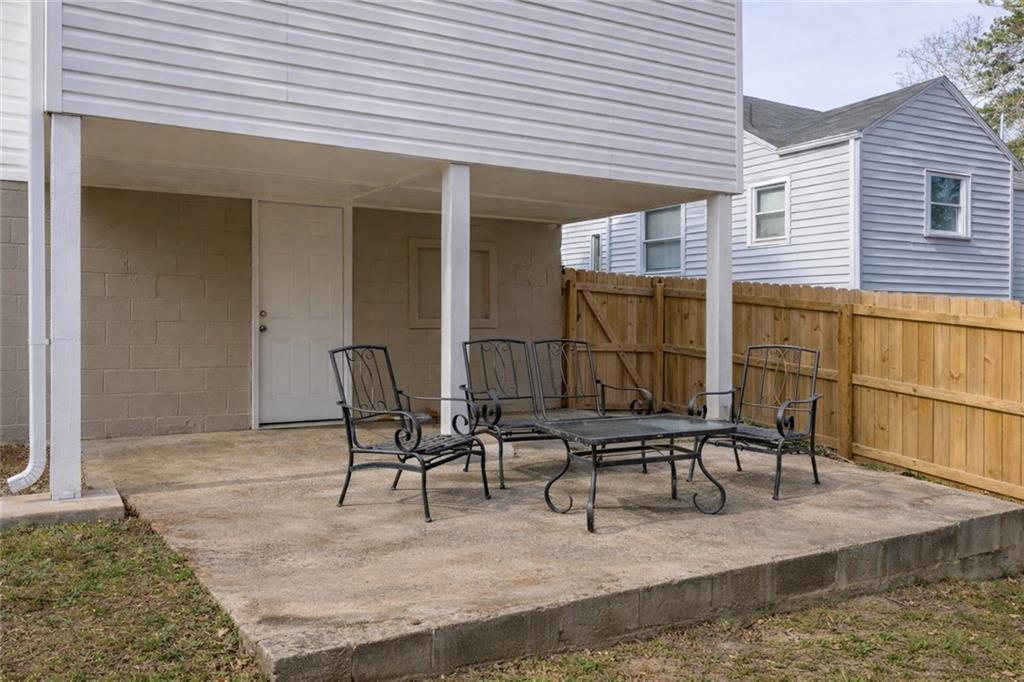 1384 Westmont Road SW