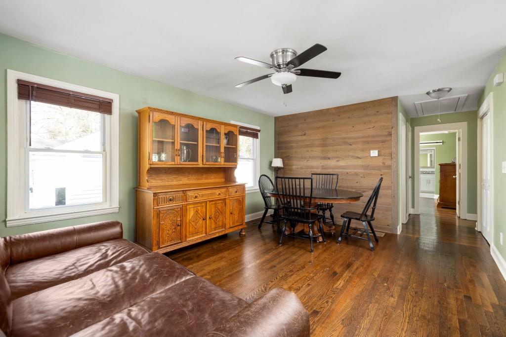 1384 Westmont Road SW