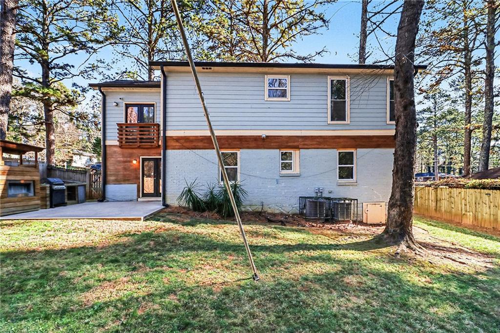 1997 Glendale Drive