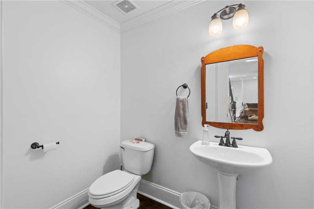 172 Estoria Street SE