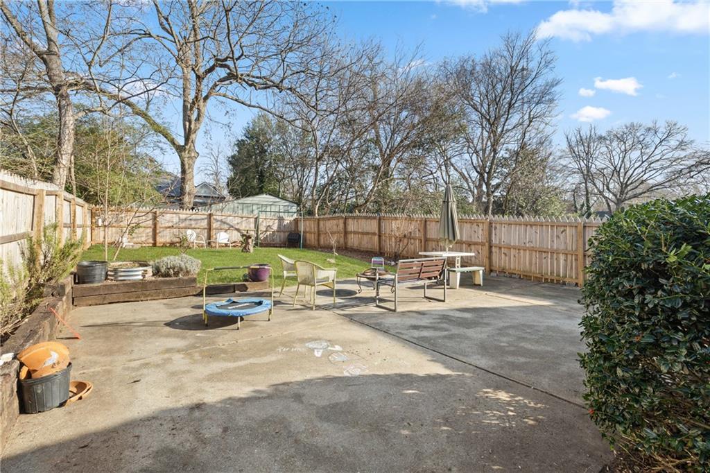 172 Estoria Street SE