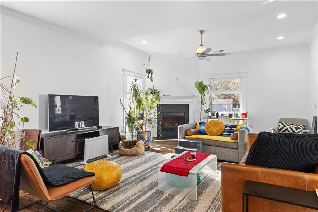 172 Estoria Street SE