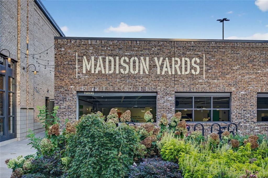 172 Estoria Street SE