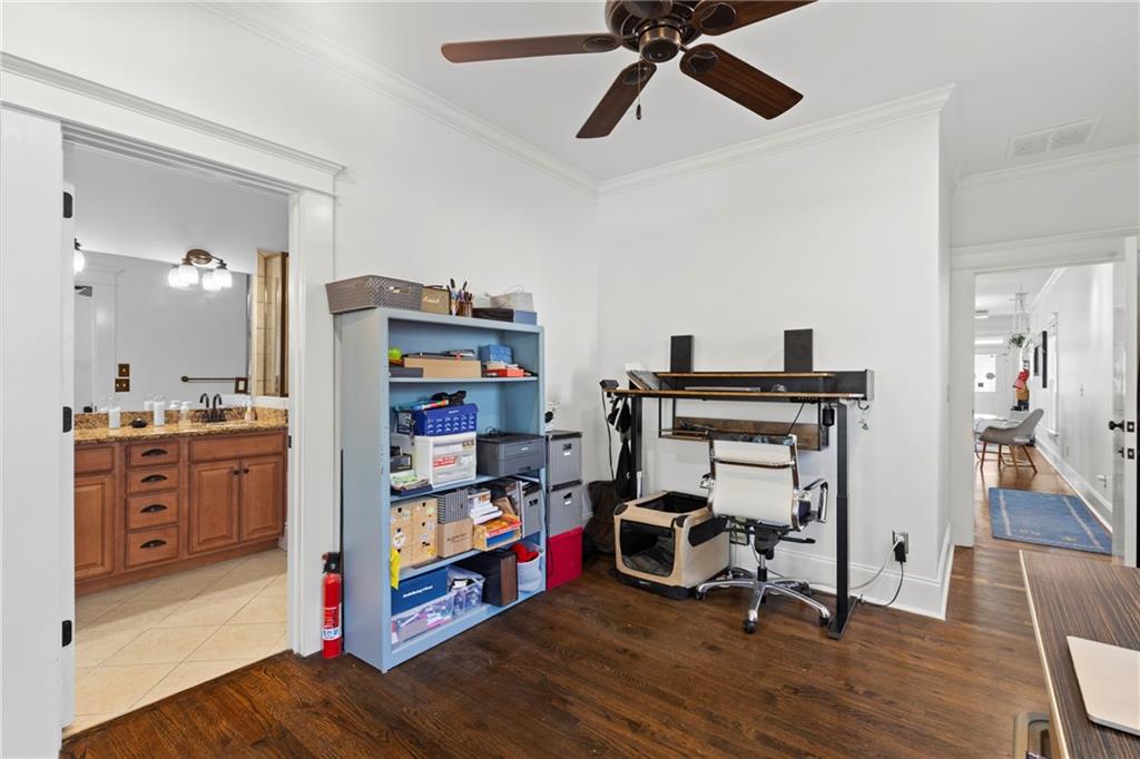 172 Estoria Street SE