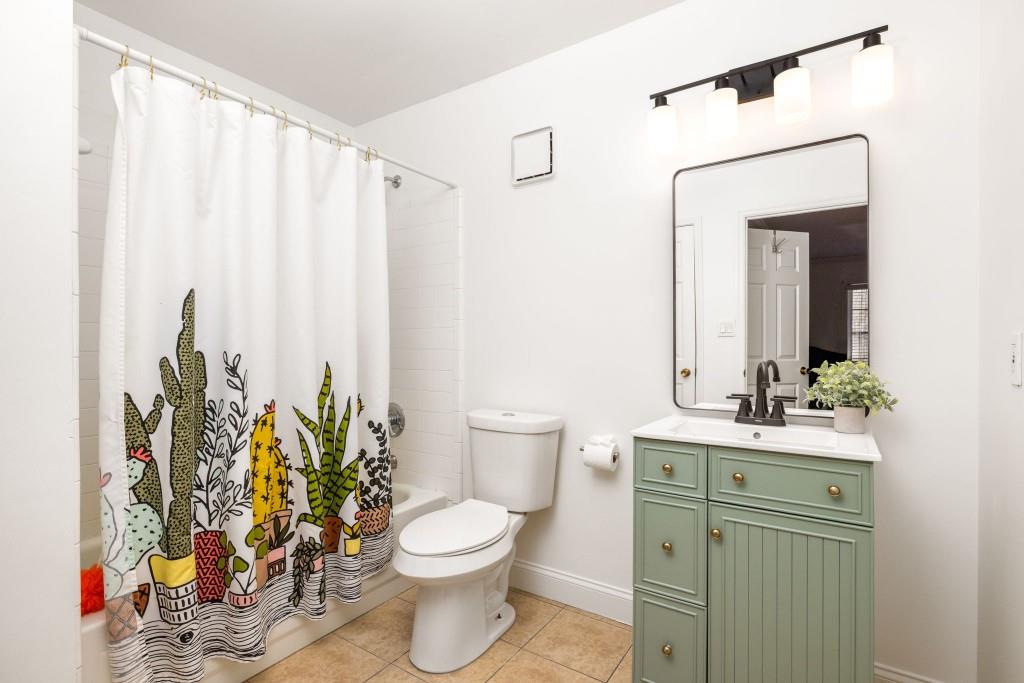 1335 N Crossing Drive NE Unit 1335