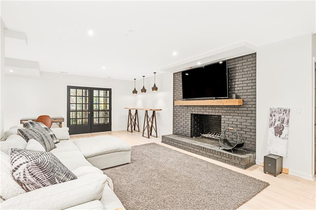 2236 Tristan Circle NE