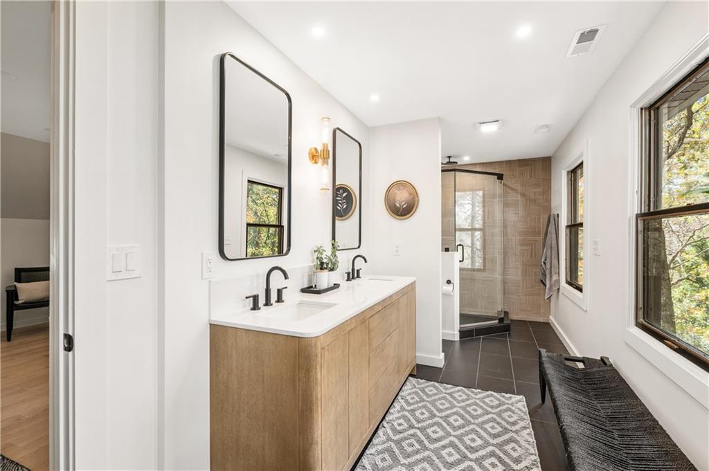 2236 Tristan Circle NE