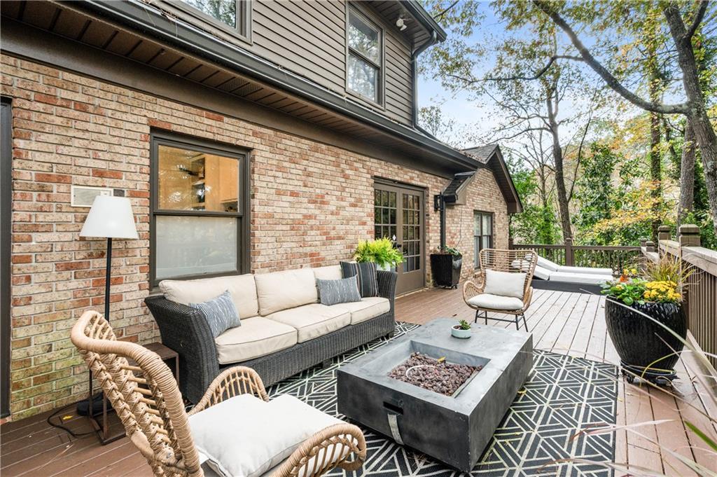 2236 Tristan Circle NE