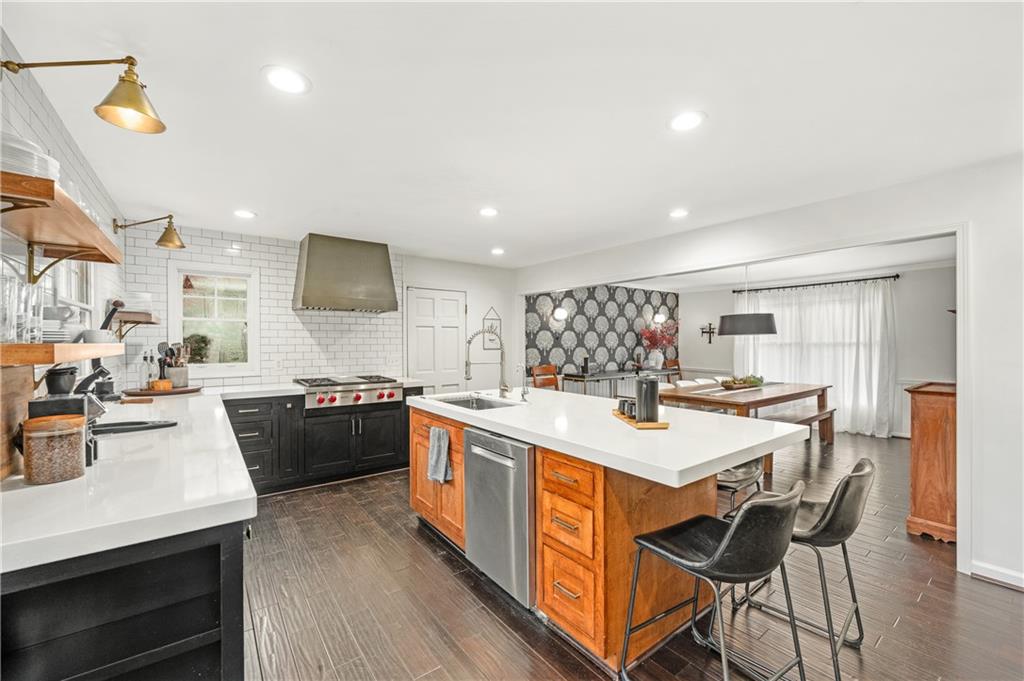 2236 Tristan Circle NE