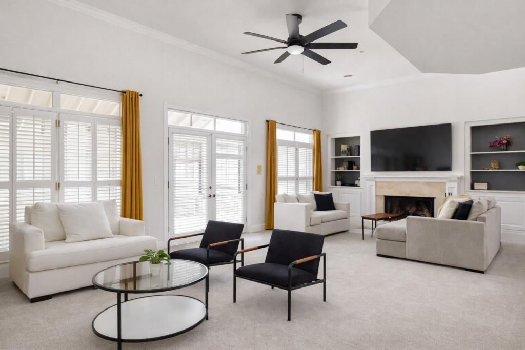 206 Cameron Place SE