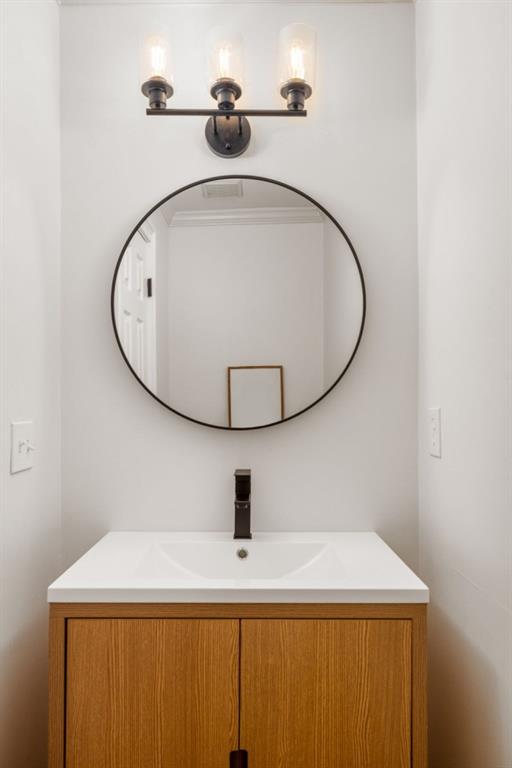 206 Cameron Place SE