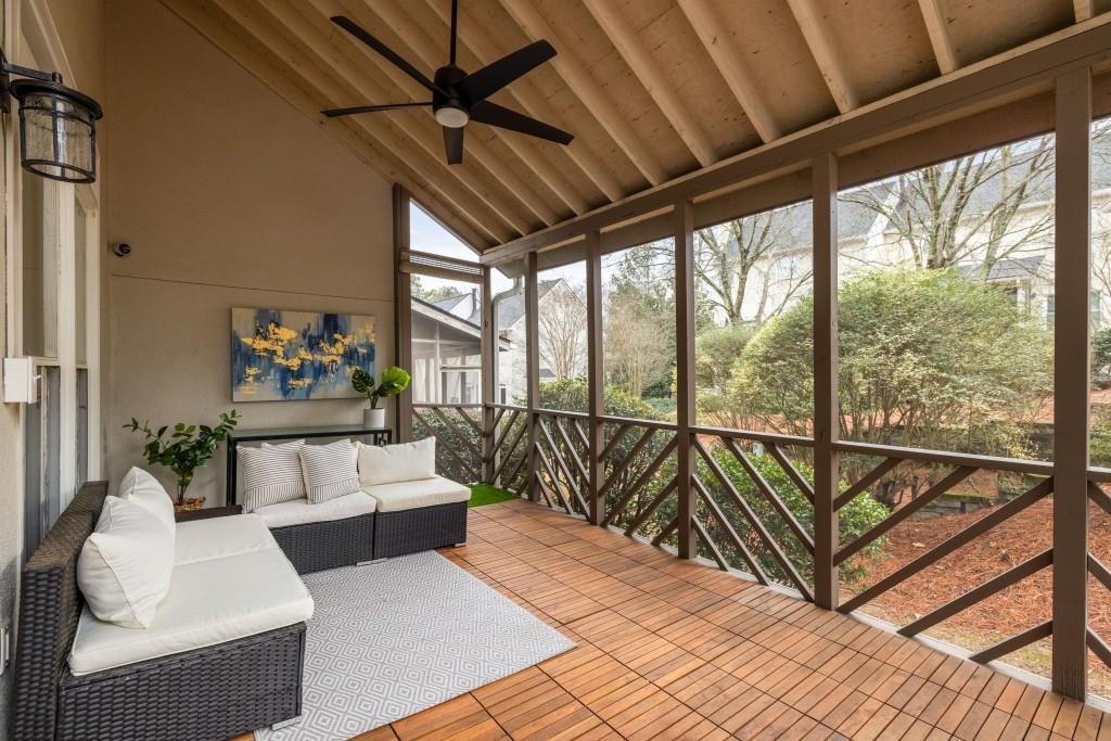 206 Cameron Place SE