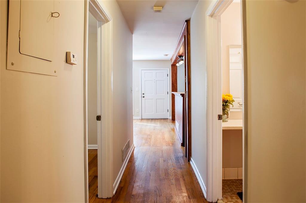 1620 Flat Shoals Road SE