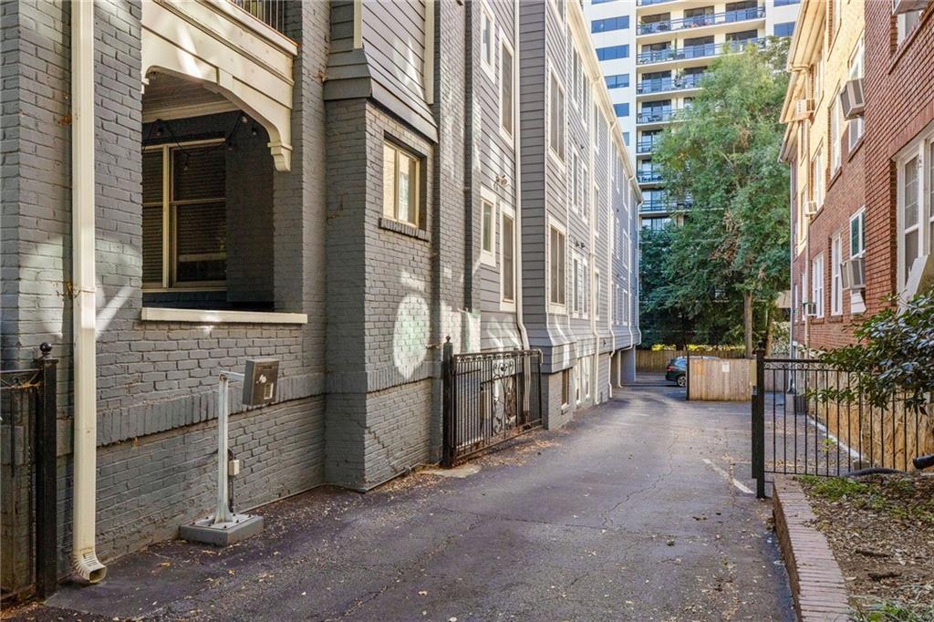 259 14th Street NE Unit B103