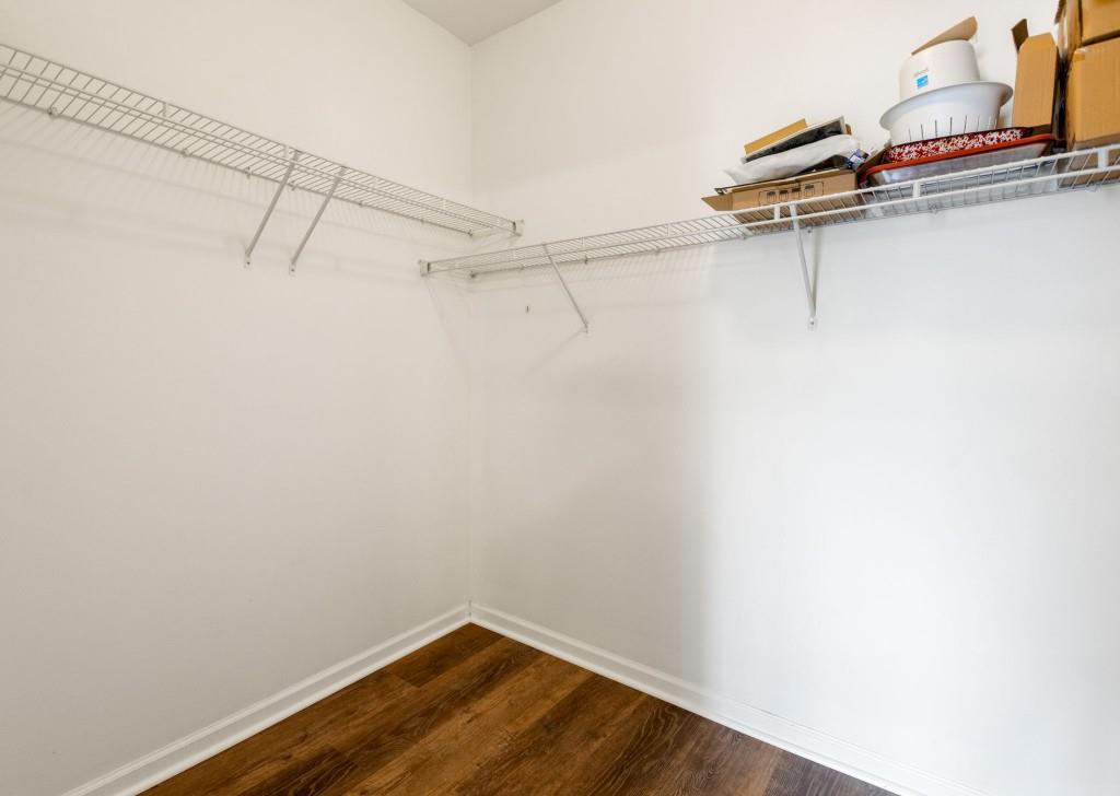 2700 Pine Tree Road NE Unit 1317