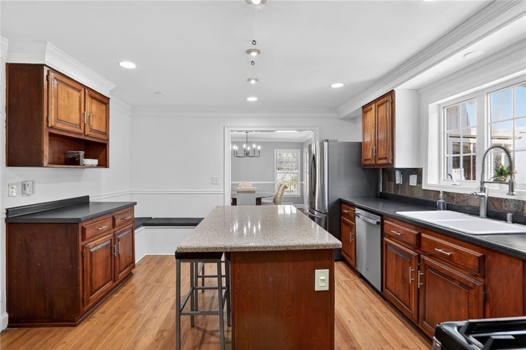 1072 Bouldercrest Drive SE