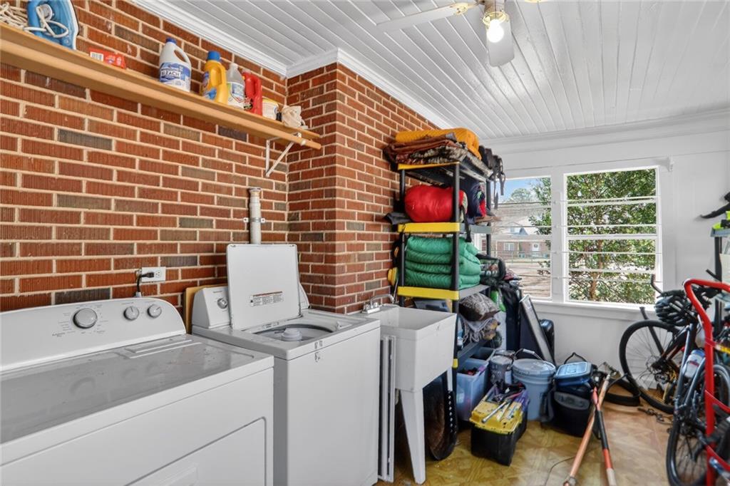 1072 Bouldercrest Drive SE