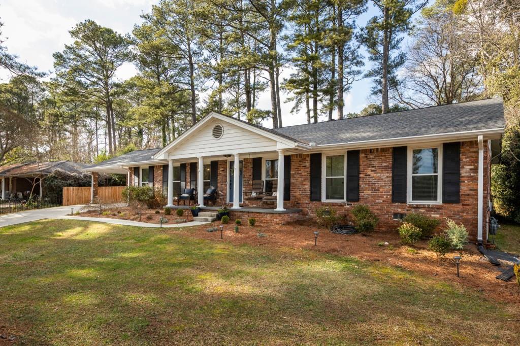 3058 Greenbrook Way NE